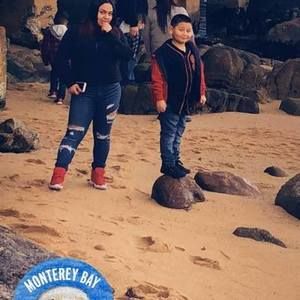 Meet your Posher, Maria j